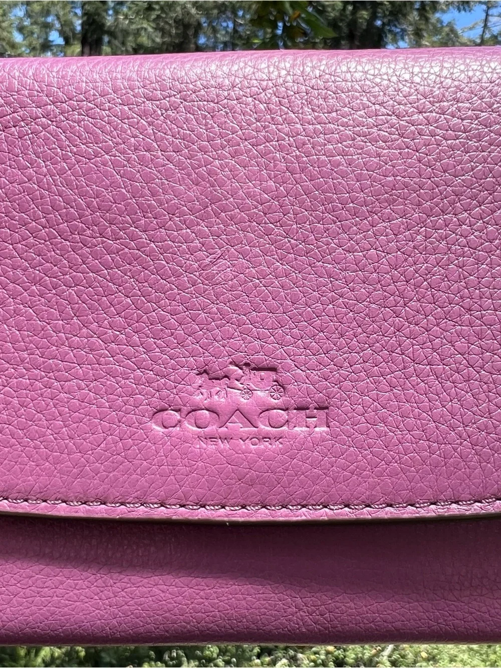 COACH Vintage Women's Purple Leather Trifold Wallet AUTHENTIC